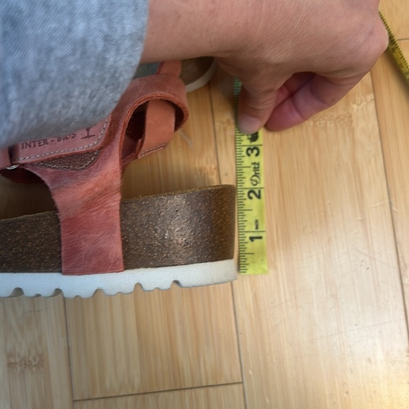 Inter-Bios Red Leather Platform Sandal size 40, barely worn - Picture 8 of 8